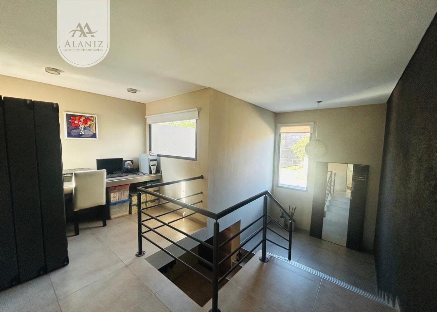 Residencia de categoría con piscina climatizada en ubicación privilegiada de Merlo - imagen 20